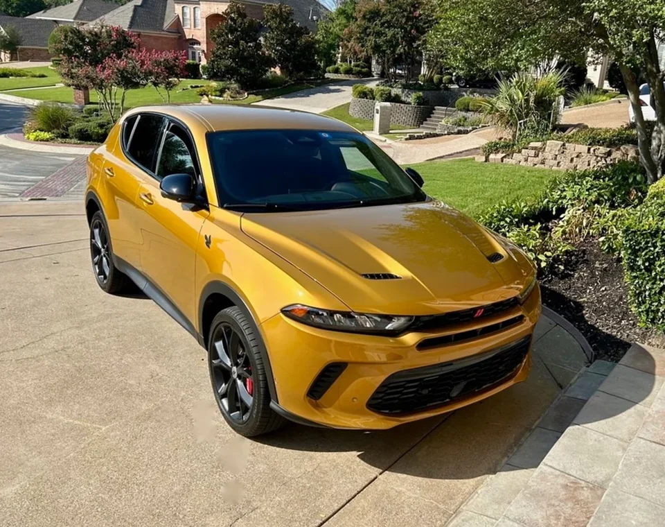 Dodge Hornet